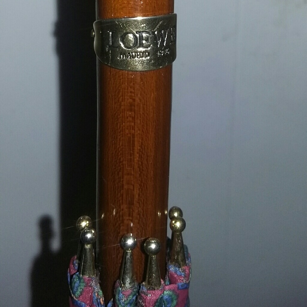 Loewe madrid  vintage umbrella /preloved! - Picture 2 of 8